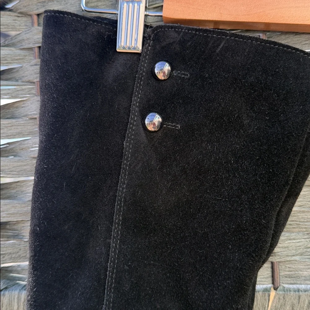 La CANADIENNE Mazy Black Suede Heeled Boots - Picture 6 of 10